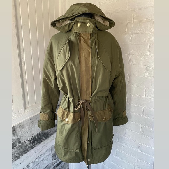 H&M coat 🧥 - Picture 7 of 8